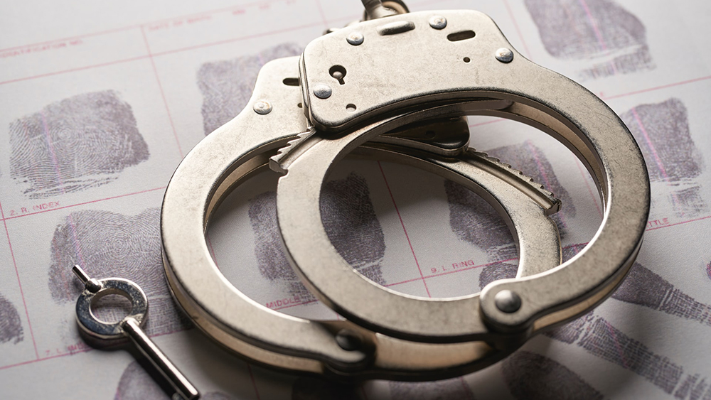 高空拋物被判刑， 傳遞 “罪與罰” 的 清晰信號(hào)